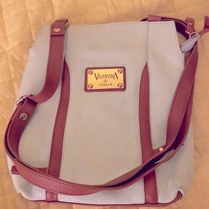 Pale green small shoulder bag